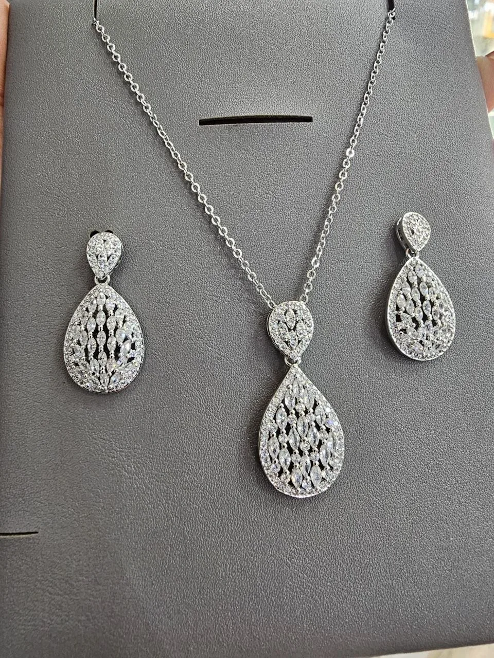نیمست جواهری زنانه