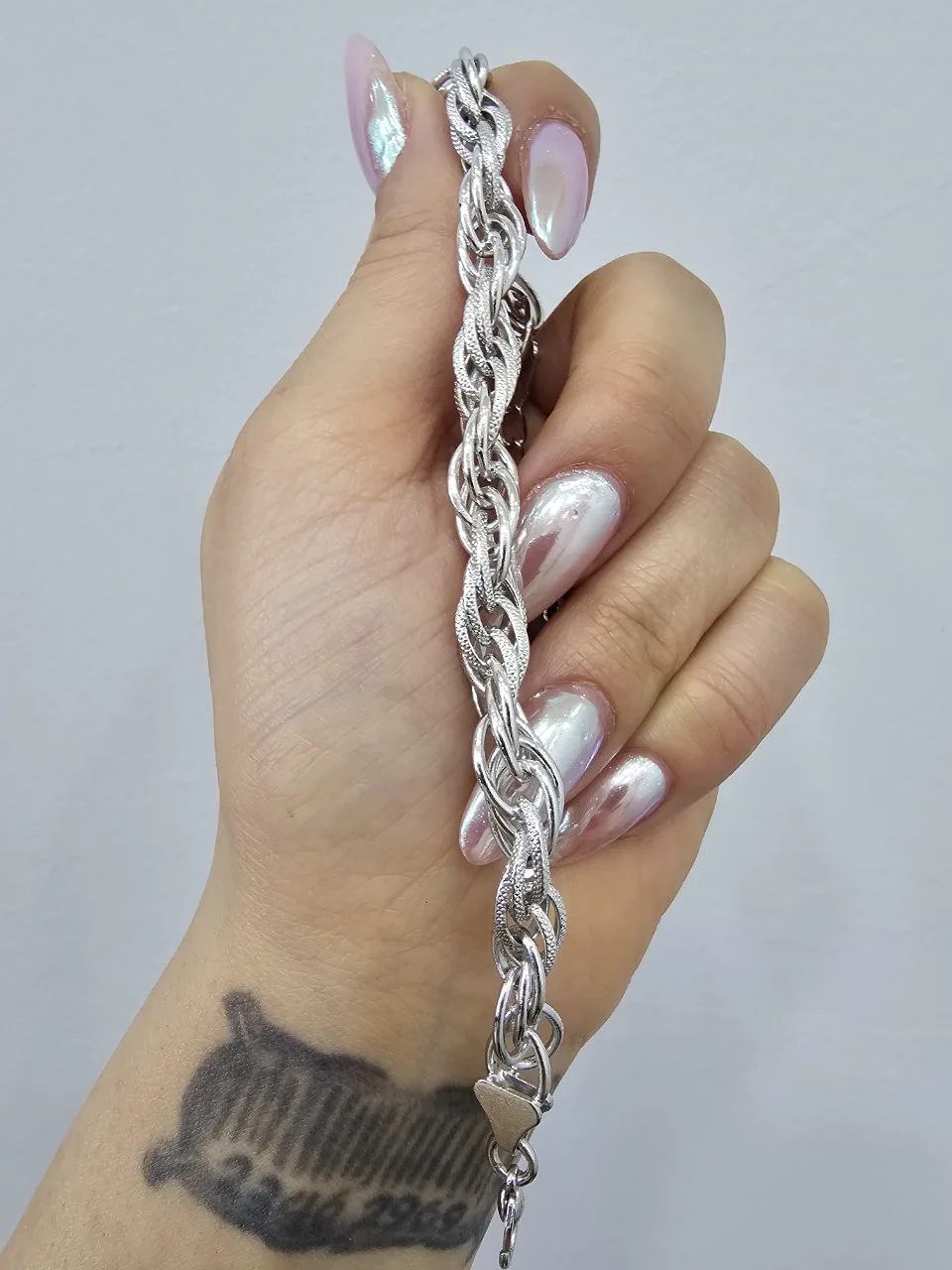 دستبند زنانه