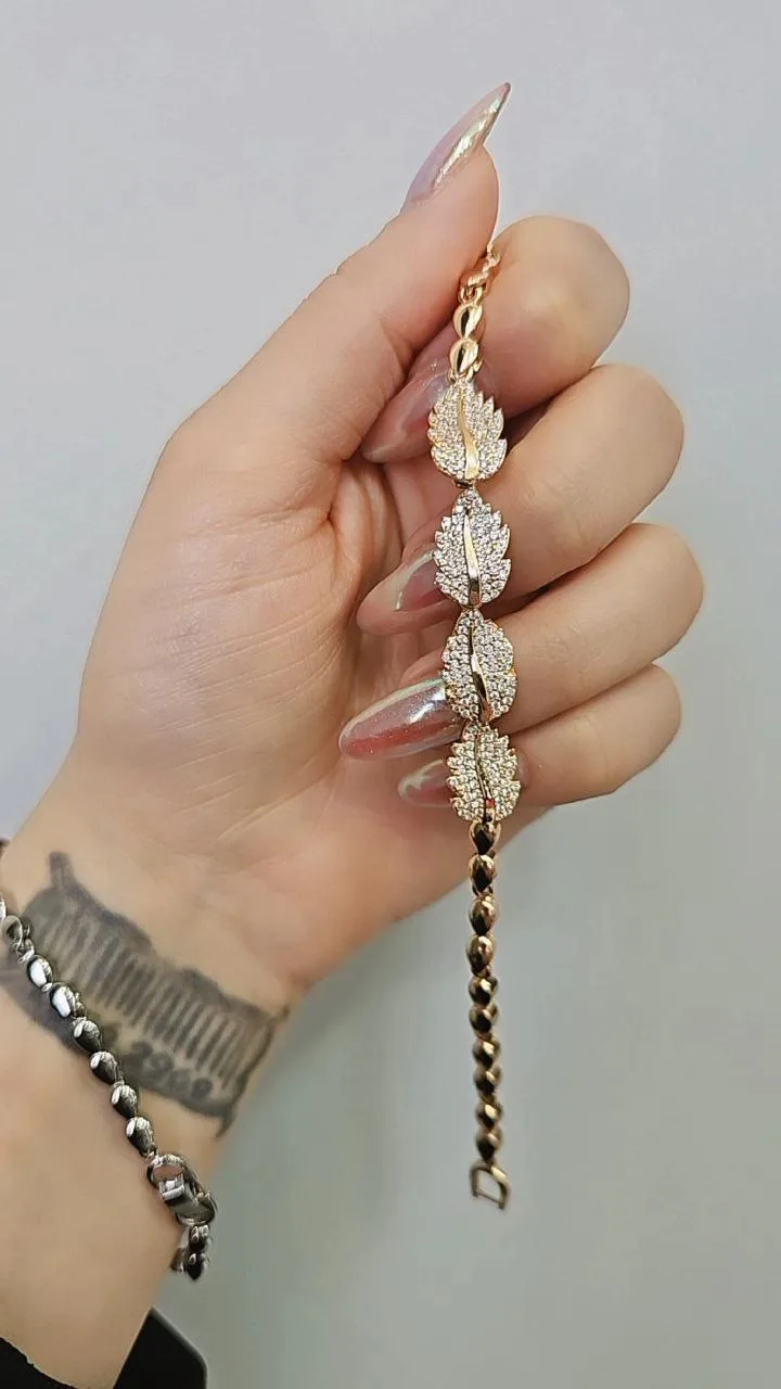 دستبند زنانه