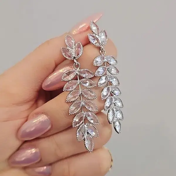گوشواره جواهری