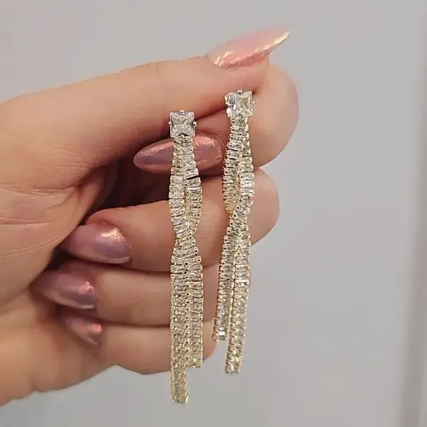 گوشواره جواهری