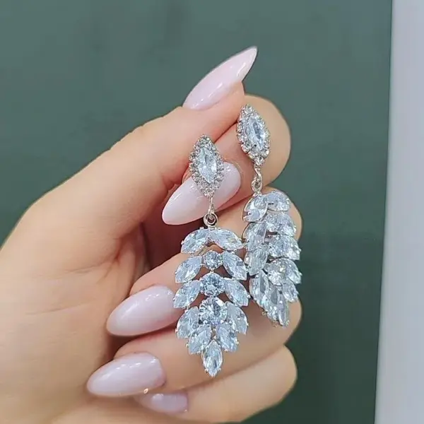 گوشواره جواهری