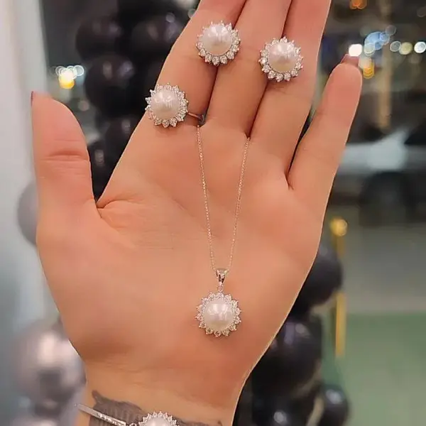 سرویس مروارید